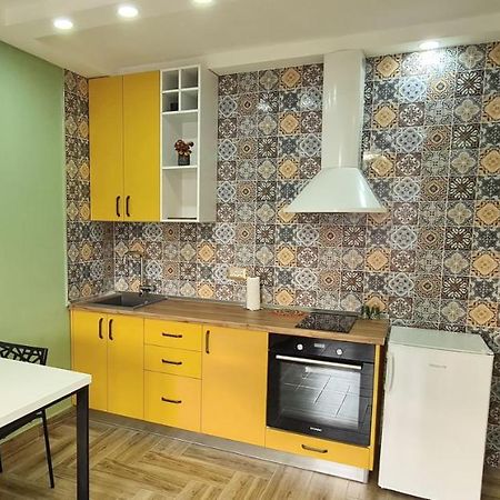 2V1 - Sheshi Willson Apartment Tiranë Luaran gambar